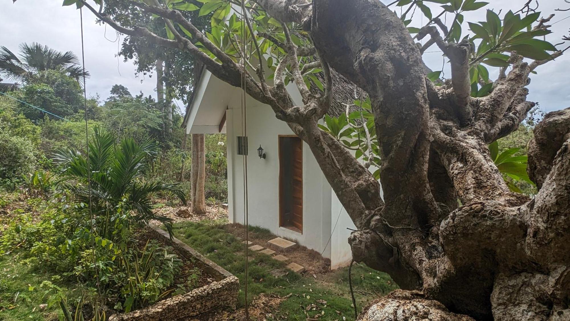 Mhari Bungalows Tubod Exterior foto